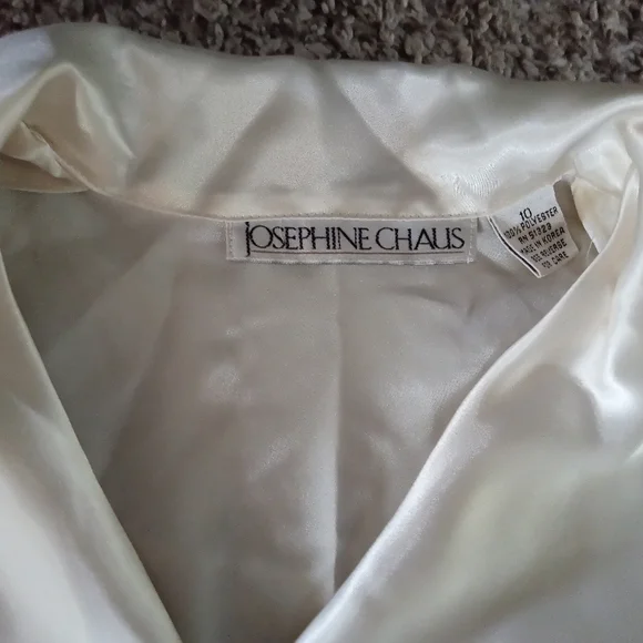 Women's Josephine Chaus blouse - Picture 5 of 10